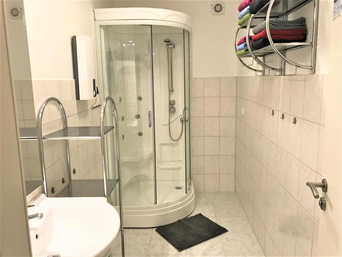 Ferienwohnung Bis 8 Personen Rottenbach  Cameră foto